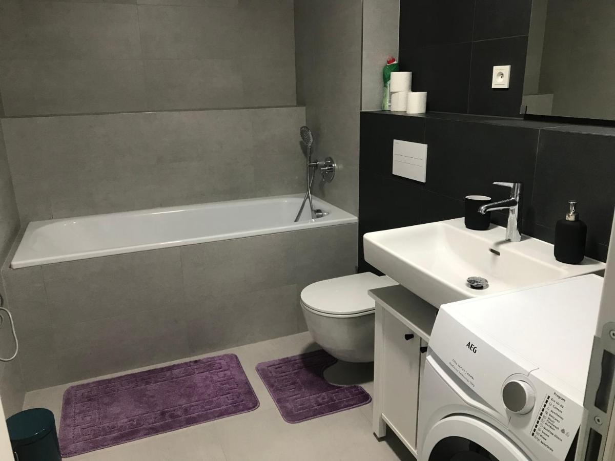 Apartmantplus01 Praga Esterno foto