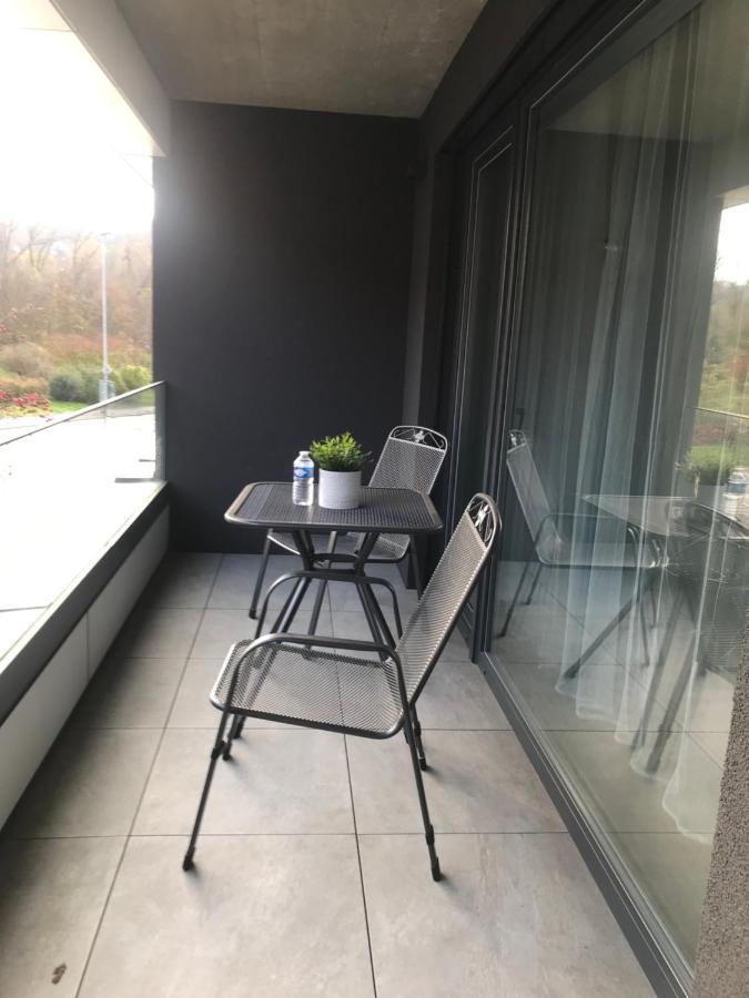 Apartmantplus01 Praga Esterno foto