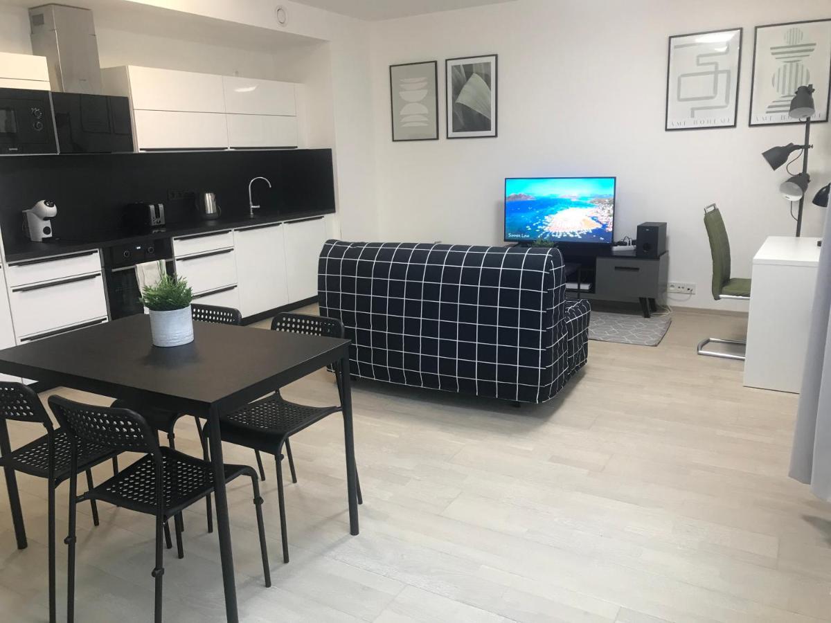 Apartmantplus01 Praga Esterno foto