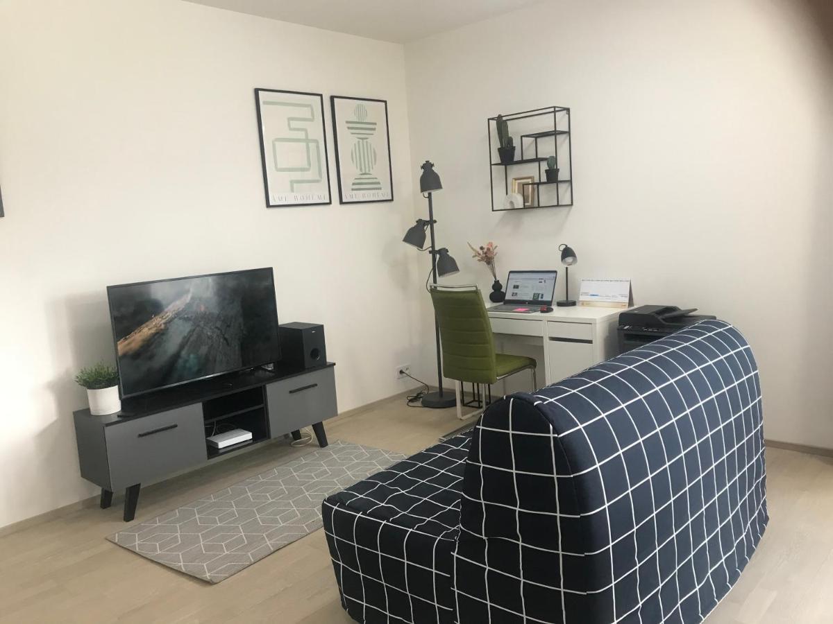 Apartmantplus01 Praga Esterno foto
